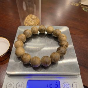 Agarwood bead necklace (15.2g)